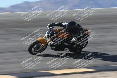 media/Oct-13-2025-Moto Forza (Mon) [[a66d839500]]/3-B Group/Session 2 (Bowl)/